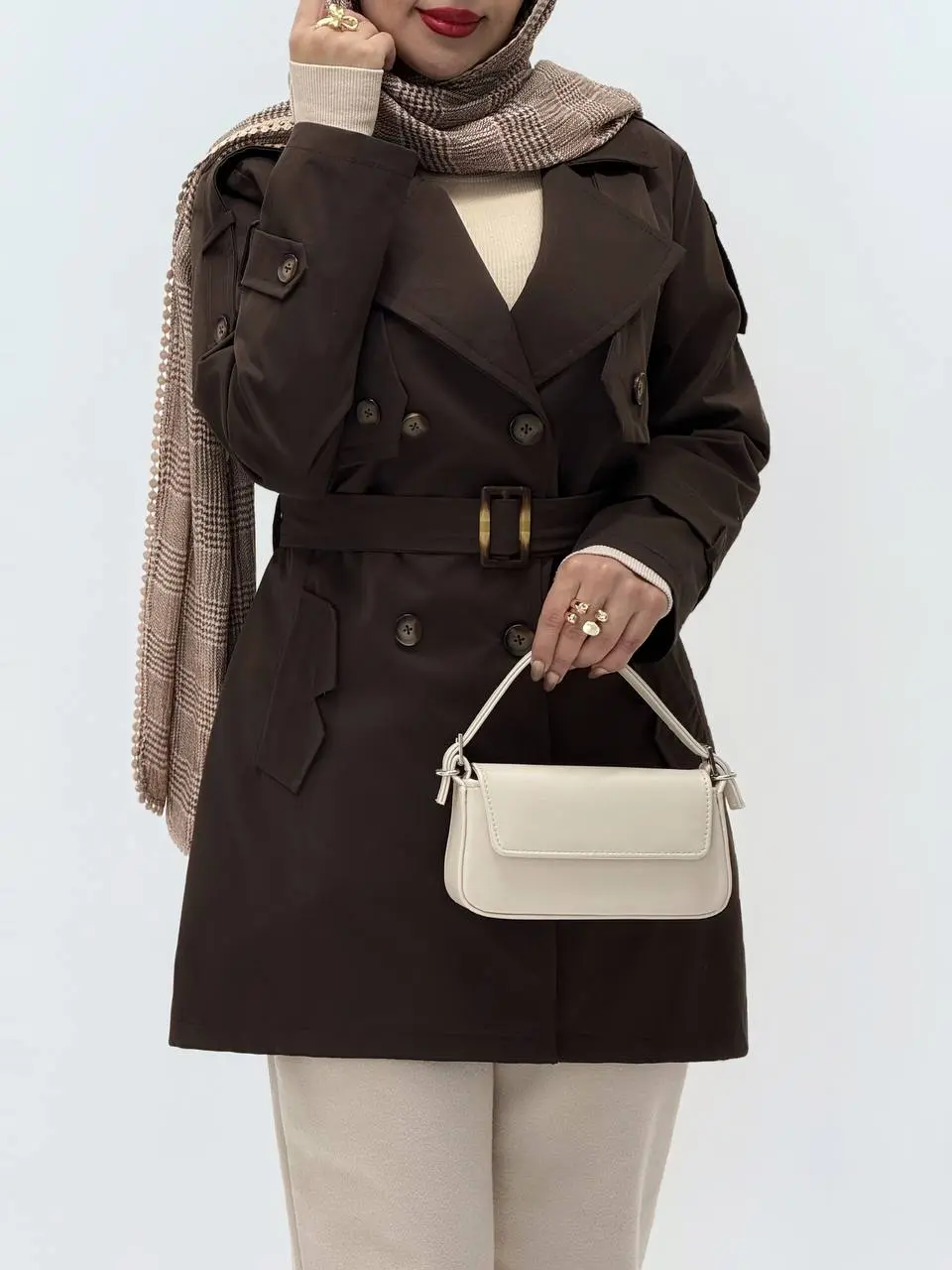 3529 - بارونی آستردار نینا